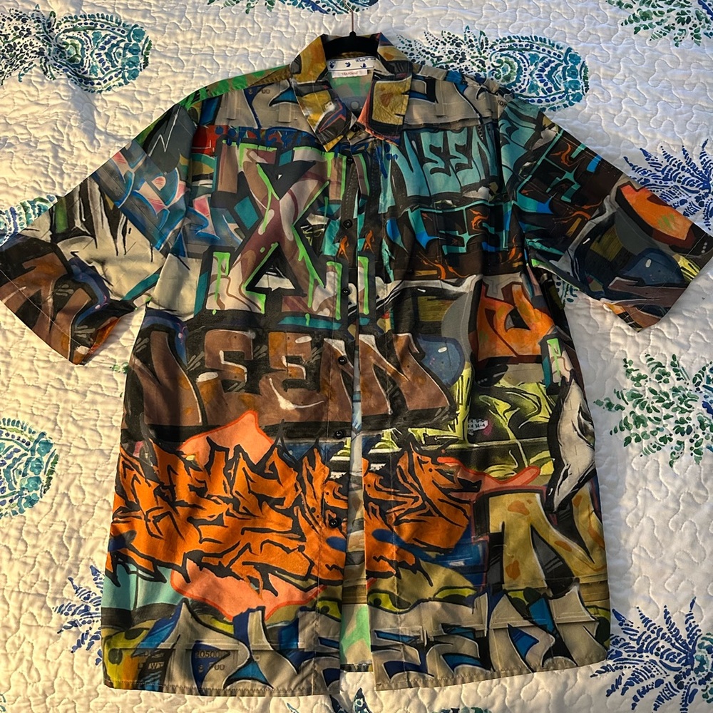 Off-White Multicolor Graffiti Print Short Sleeve Button-Down Shirt